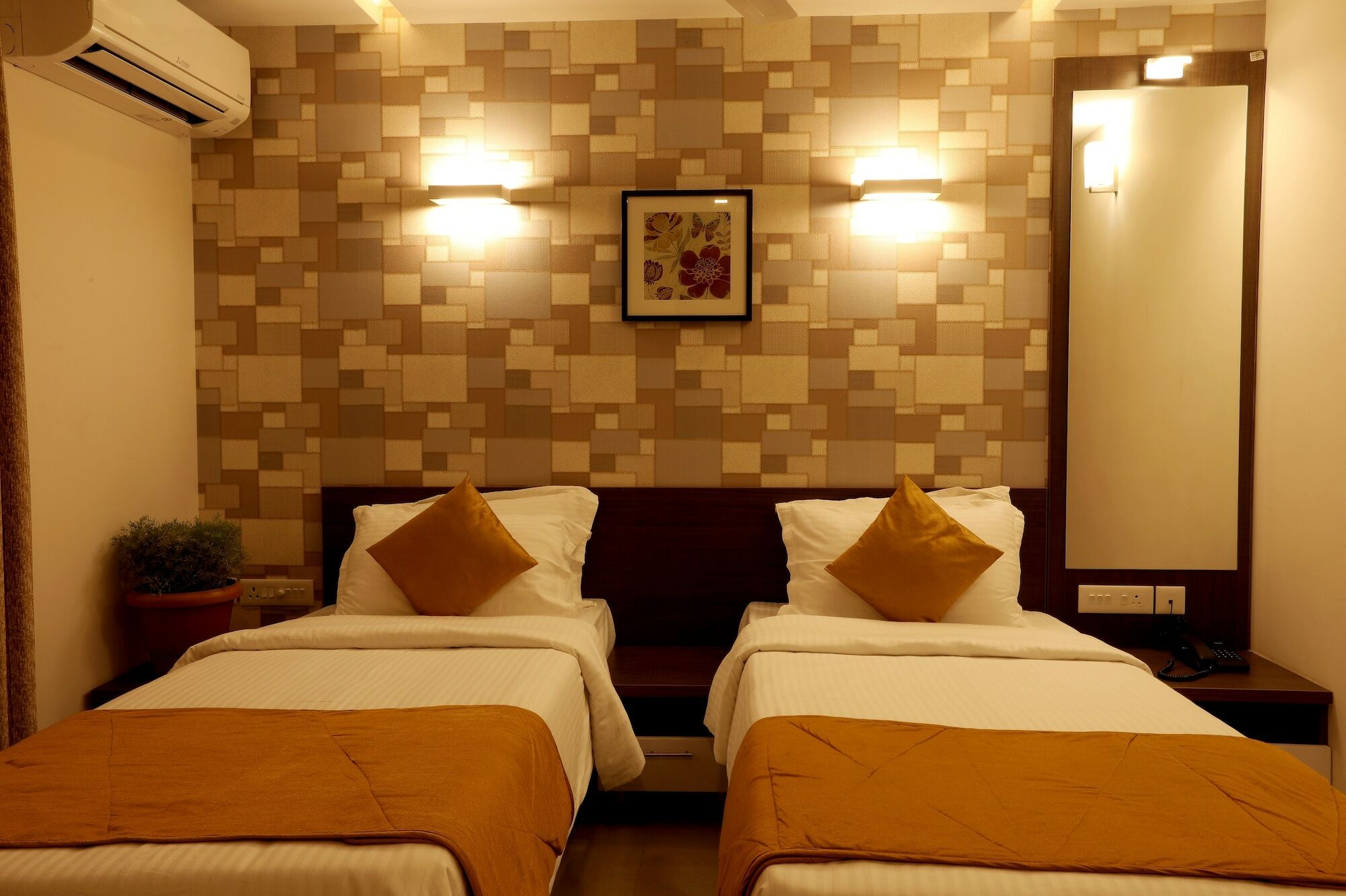 Grand Plaza Hotel Mangalore Luaran gambar